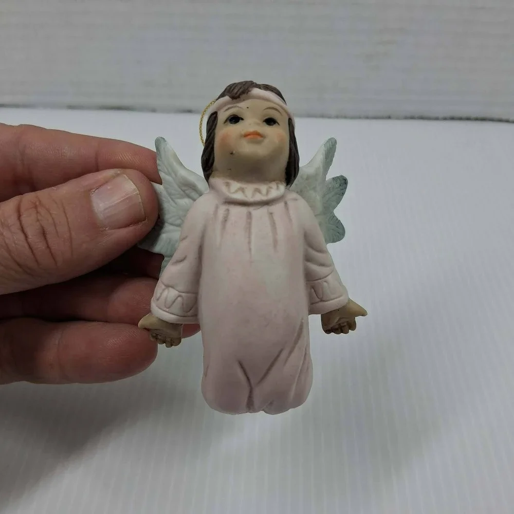 Vintage 1993 HOL Ceramic Angel Christmas Ornament Pink Gown Cherub Kneeling 3